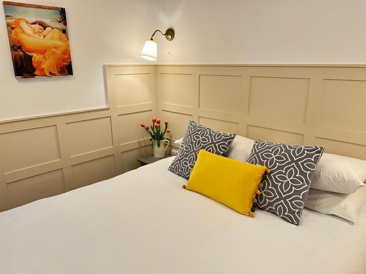 Ferndale Mews Bed & Breakfast Бристол Екстериор снимка
